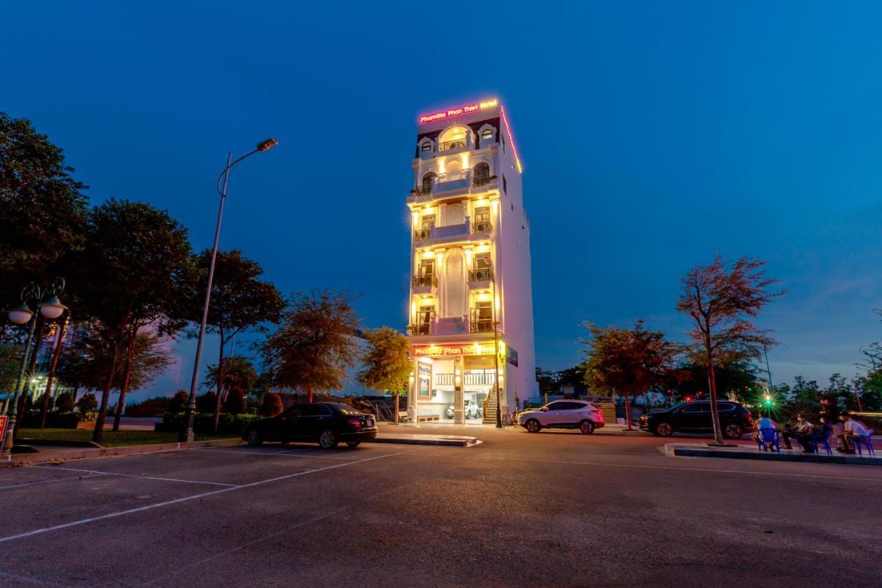 Hotel PhạM Gia Phan ThiéT Phan Thiet Exterior photo